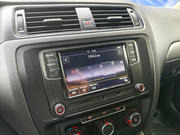 2016 Volkswagen Jetta VI Рестайлинг, белый - вид 10