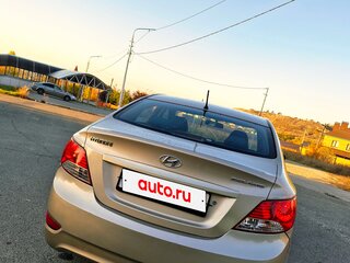 2012 Hyundai Solaris I, золотистый, 530000 рублей, вид 4