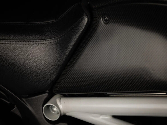 2014 Ducati Diavel Carbon, чёрный, 1350000 рублей - вид 15