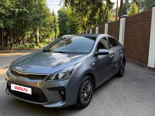 2019 Kia Rio IV, серый, 1470000 рублей, вид 4