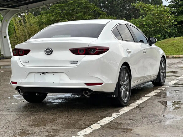 2022 Mazda 3 Axela IV (BP), белый, 1699000 рублей - вид 4