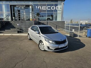 2012 Kia Rio III, серебристый, 655000 рублей, вид 3