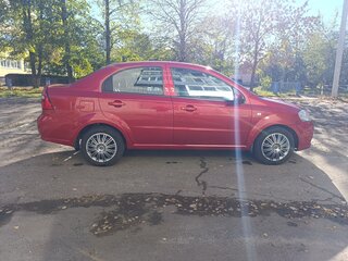 2010 Chevrolet Aveo I Рестайлинг, пурпурный, 465000 рублей, вид 5