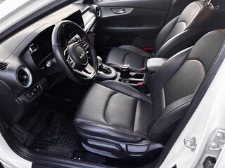 2021 Kia K3 II Рестайлинг, белый, 1580000 рублей, вид 5