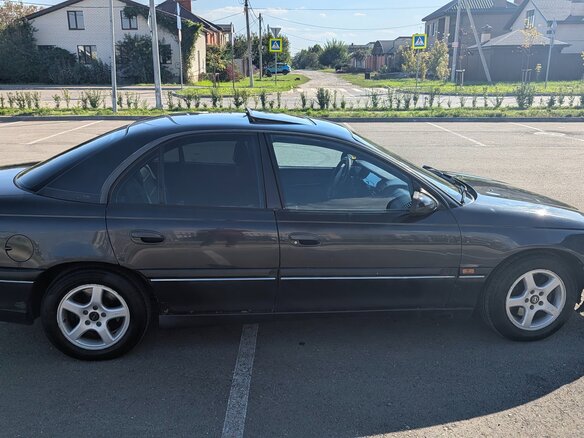 1994 Opel Omega B, чёрный, 240000 рублей - вид 2