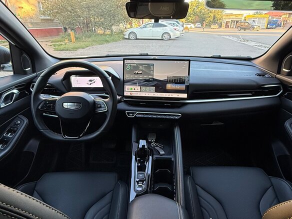 2025 Geely Coolray (Binyue L) I Рестайлинг 2, белый, 2290000 рублей - вид 12