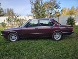 1985 BMW 5 серии 524d II (E28), пурпурный, 655000 рублей, вид 3