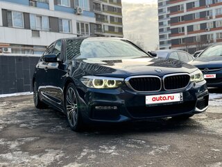 2017 BMW 5 серии 530d xDrive VII (G30/G31/G38), чёрный, 4090000 рублей, вид 2