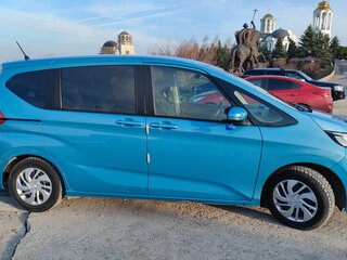 2018 Honda Freed II, синий, 1750000 рублей, вид 4