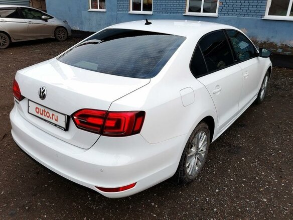 2014 Volkswagen Jetta VI Рестайлинг, белый, 1180000 рублей - вид 5