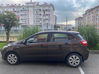 2014 Kia Rio III, коричневый, 1090000 рублей, вид 3