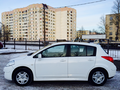 2013 Nissan Tiida I Рестайлинг, белый - вид 5