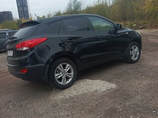 2014 Hyundai ix35 I Рестайлинг, чёрный, 1300000 рублей, вид 2