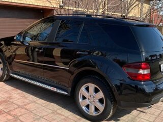 2007 Mercedes-Benz M-Класс 420 II (W164), чёрный, 2050000 рублей, вид 3