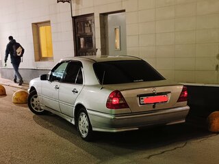 1994 Mercedes-Benz C-Класс 180 I (W202), серебристый, 560000 рублей, вид 5