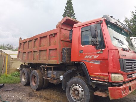 2007 Sinotruk Howo Прочие Кабины, красный, 1350000 рублей, вид 3