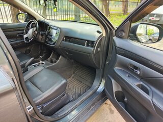 2016 Mitsubishi Outlander III Рестайлинг 2, серый, 2000000 рублей, вид 4