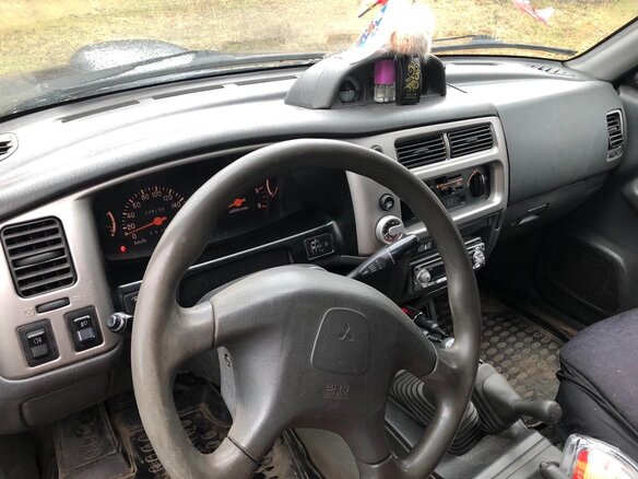 2005 Mitsubishi L200 III Рестайлинг, серый - вид 4