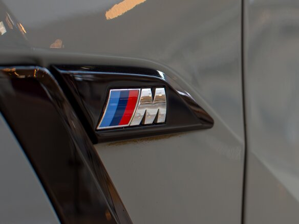 2022 BMW X7 M60i I (G07) Рестайлинг, серый - вид 8