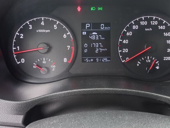 2018 Hyundai Solaris II, чёрный, 1100000 рублей - вид 6