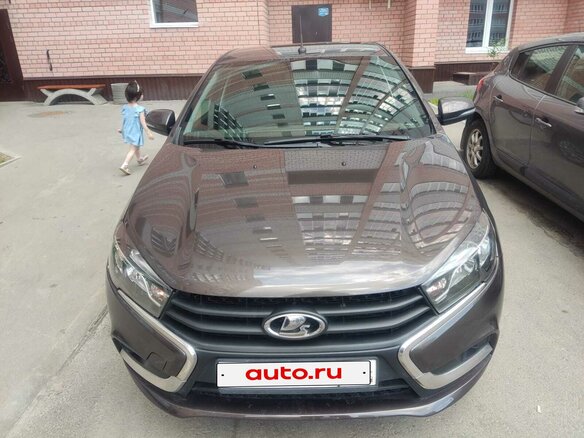 2020 Lada (ВАЗ) Vesta I, коричневый, 890000 рублей - вид 3