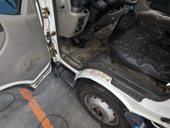 2011 Nissan Cabstar, белый, 1300000 рублей - вид 24