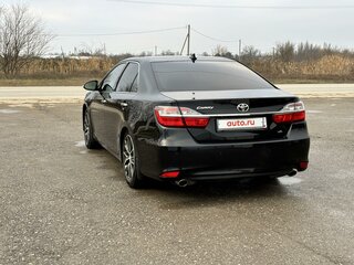2018 Toyota Camry VII (XV50) Рестайлинг 2, чёрный, 2300000 рублей, вид 3