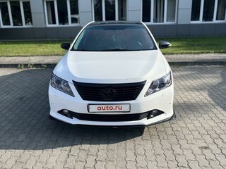 2013 Toyota Camry VII (XV50), белый, 1600000 рублей, вид 2
