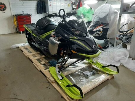 2019 BRP Lynx Xterrain RE 3700 850 E-TEC, чёрный, 2500000 рублей, вид 1