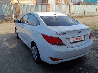 2014 Hyundai Solaris I Рестайлинг, белый, 1150000 рублей, вид 2