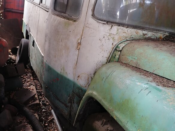 1990 КАвЗ 32081, зелёный, 115000 рублей - вид 1