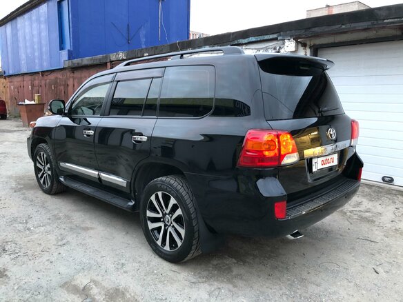 2013 Toyota Land Cruiser 200 Series Рестайлинг 1, чёрный, 5050000 рублей - вид 6