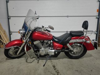 2005 Honda VT 750, красный, 425000 рублей, вид 4