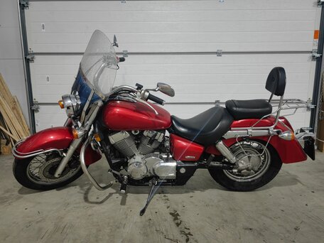 2005 Honda VT 750, красный, 425000 рублей, вид 4