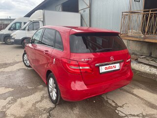 2013 Mercedes-Benz B-Класс 180 II (W246), красный, 947000 рублей, вид 5