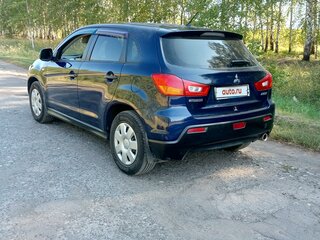 2010 Mitsubishi ASX I, синий, 850000 рублей, вид 4