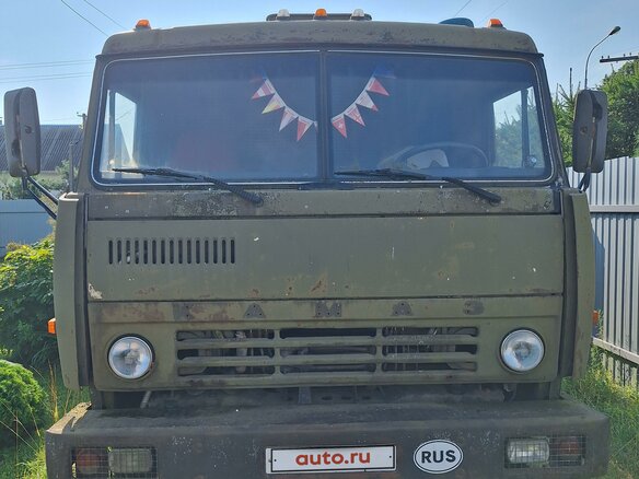 1990 КамАЗ 5321, зелёный, 1300000 рублей