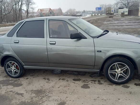 2007 Lada (ВАЗ) Priora I, серый, 295000 рублей - вид 1