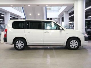 2018 Toyota Probox I Рестайлинг, белый, 890000 рублей, вид 3