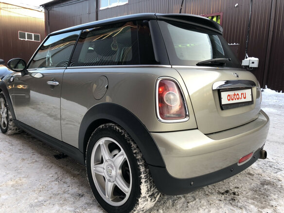 2008 Mini Hatch Cooper II (R56), бежевый - вид 8