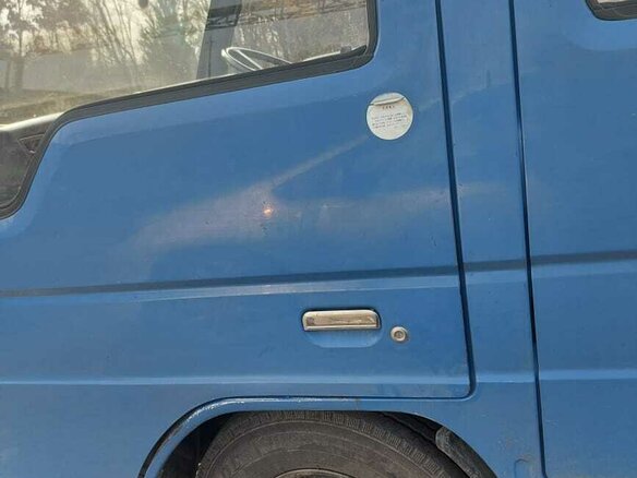 1995 Mazda Titan, синий, 750000 рублей - вид 4