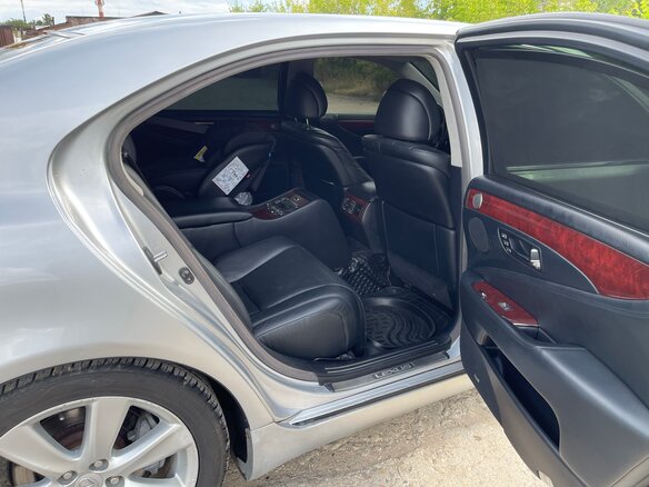 2007 Lexus LS Long 460 L IV, серебристый, 1850000 рублей - вид 9