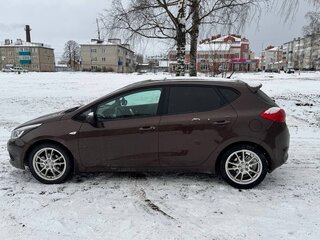 2013 Kia Ceed II, коричневый, 1300000 рублей, вид 5