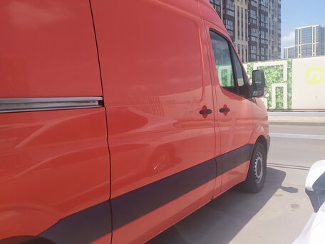 2007 Volkswagen Crafter, красный, 1800000 рублей, вид 3