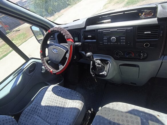 2009 Ford Transit, синий, 1150000 рублей - вид 3