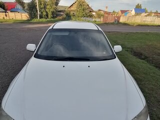 2005 Mazda Atenza I, белый, 600000 рублей, вид 2