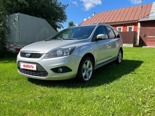 2010 Ford Focus II Рестайлинг, серебристый, 600000 рублей, вид 1