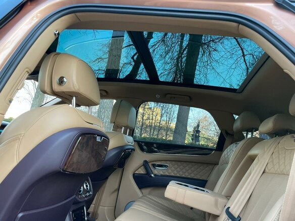 2016 Bentley Bentayga I, золотистый, 10200000 рублей - вид 6