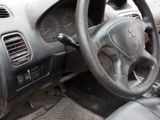 2003 Mitsubishi Carisma I Рестайлинг, серый, 170000 рублей, вид 5
