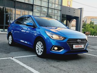 2018 Hyundai Solaris II, синий, 1650000 рублей, вид 2